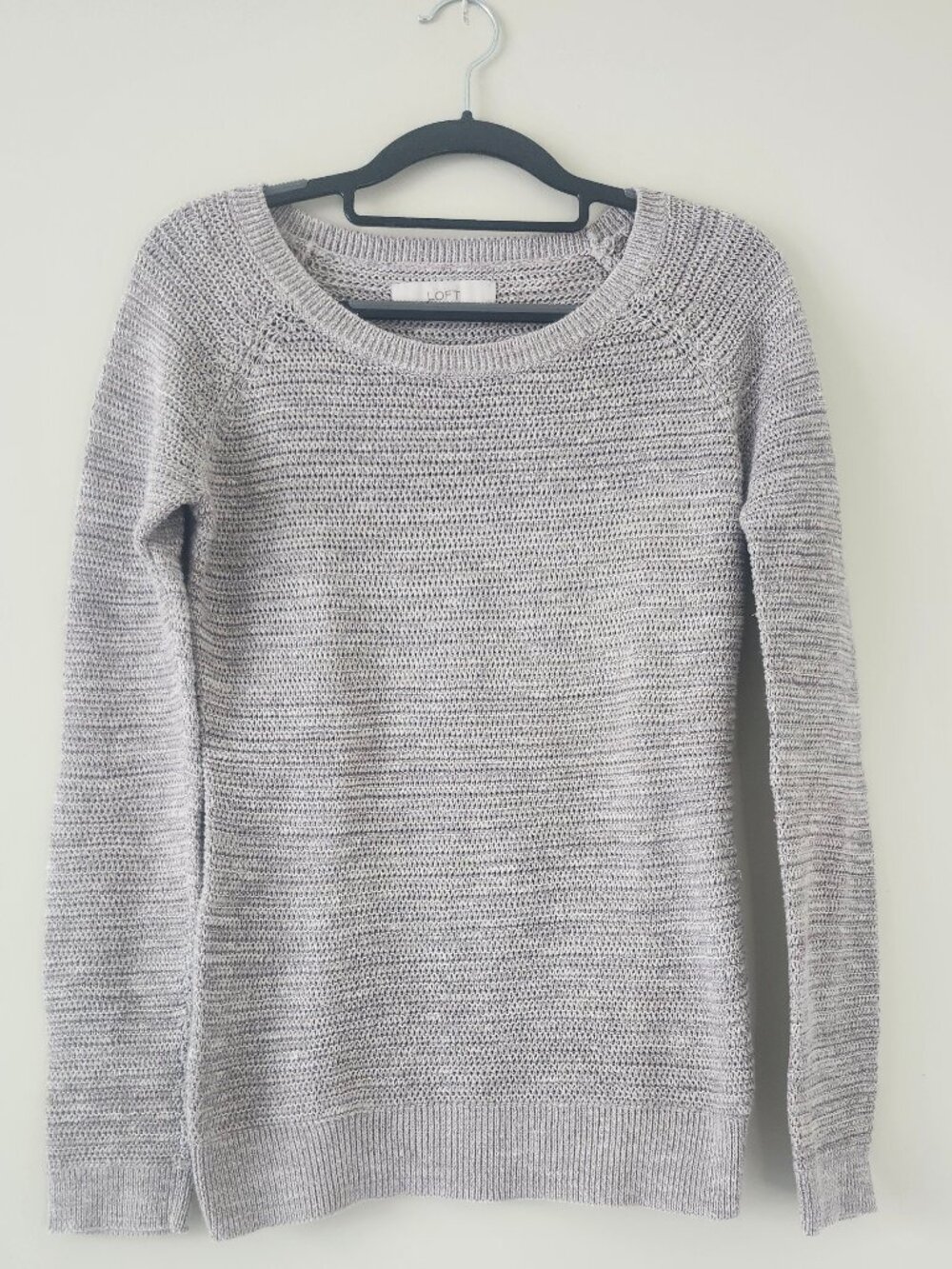 Women's Ann Taylor Loft Sweater / Beige Knit / Size: XS